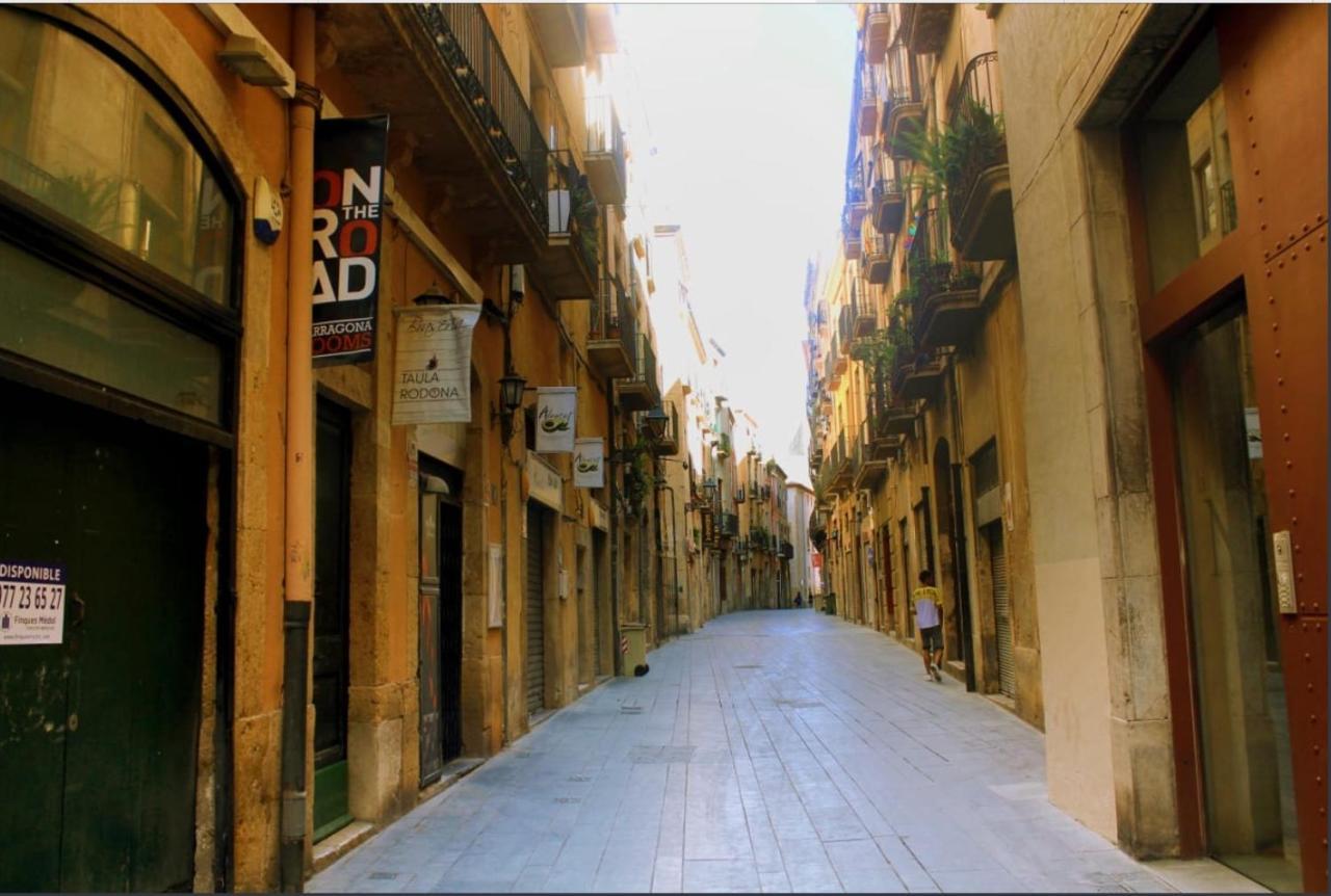 La Nau Rooms Tarragona Eksteriør bilde